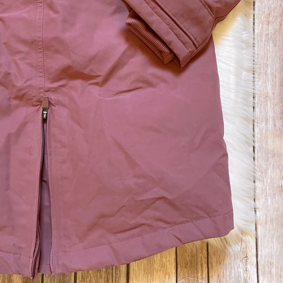 The North Face Women’s Snow Down Waterproof Parka In Wild Ginger - Picture 7 of 10